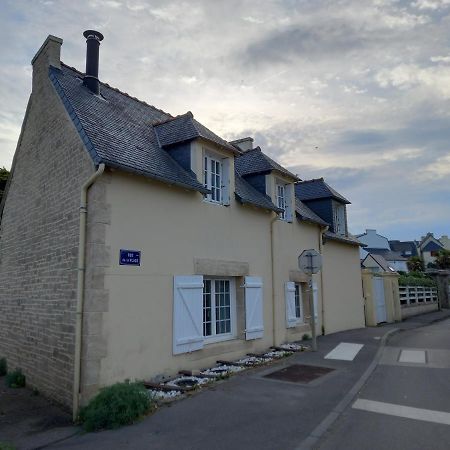 Maison De Vacances A La Plage Saint-Nic Exterior foto